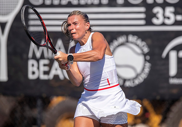 SM_YOUNG_SENIORS_IND_SILVIA_CHUDA_W35_D4_MIA2019_005