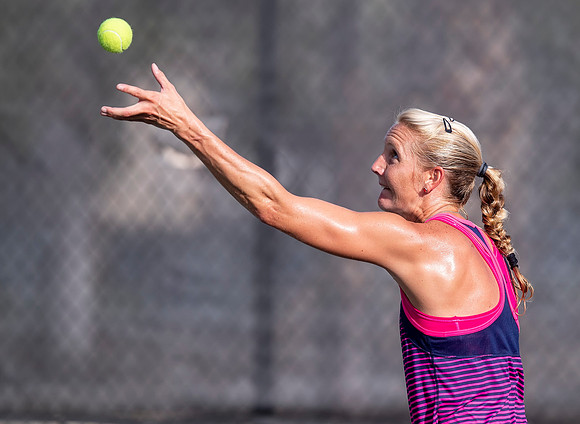 SM_YOUNG_SENIORS_IND_STEFFI_BACHOFFER_W35_D5_MIA2019_004