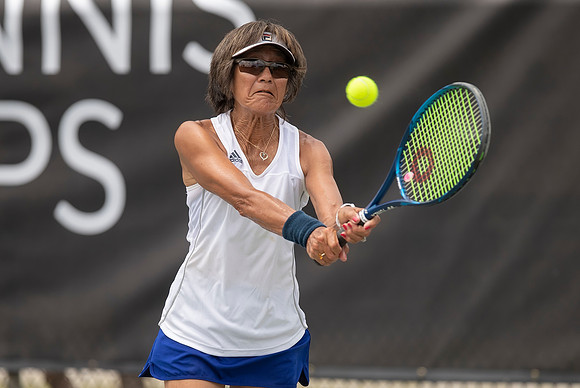 FM_W70_ALTHEA_GIBSON_CUP_KAWARSKY_ITFSUPERSENIORS2022_002