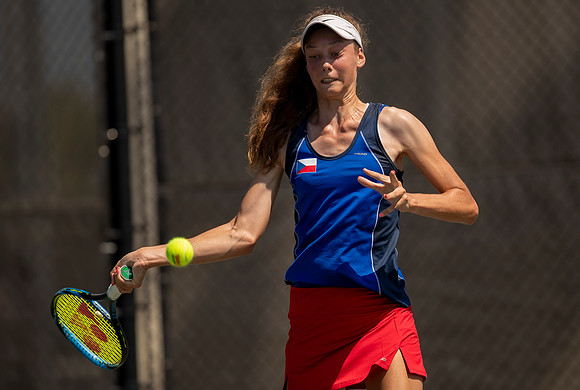 SM_VIDMANOVA_CZE_D2_JR_FED_2019_005
