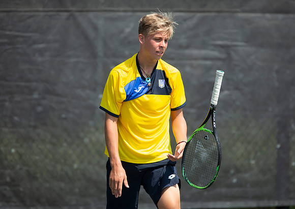 FM_BIELINSKYI_UKR_D3_JR_DAVIS_2019_003