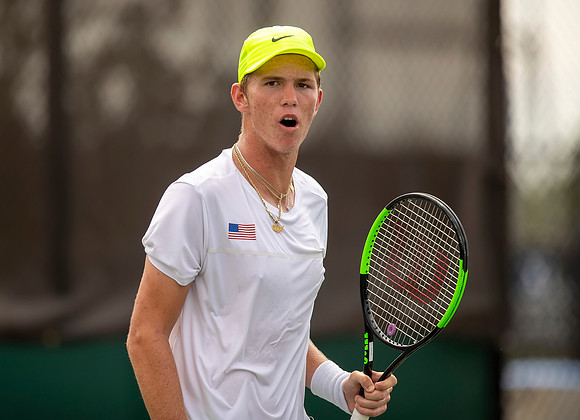 SM_DAMM_USA_D3_JR_DAVIS_2019_007