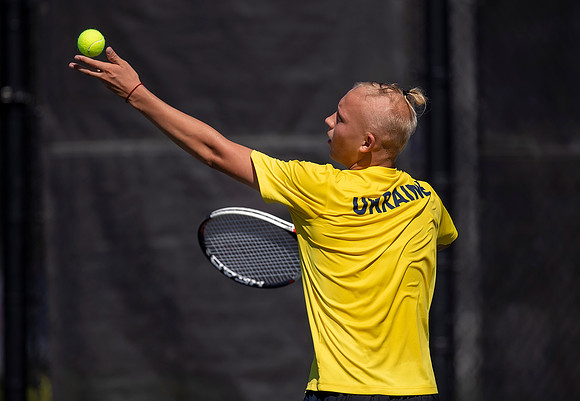 SM_MOSSUR_UKR_D1_JR_DAVIS_2019_001