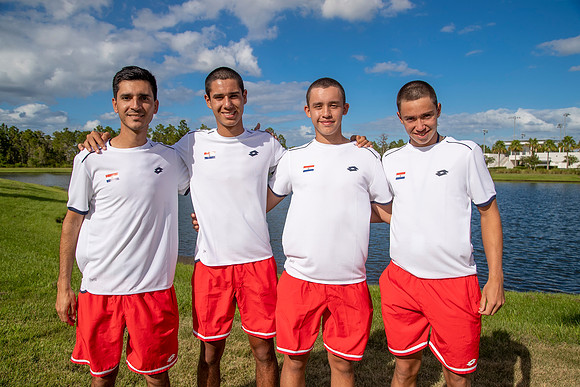 SM_TEAM_PARAGUAY_JR_DAVIS_2019_002