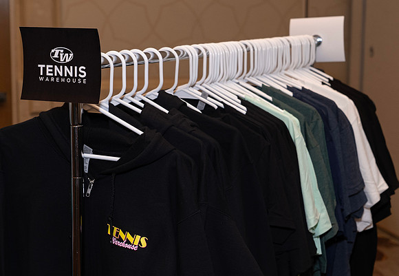 FM_USPTA_WORLD_CONFERENCE_SIGNAGE_MERCHANDISE_023