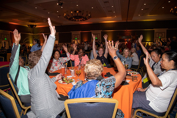 SM_WELCOME_DINNER_USATAM22_039