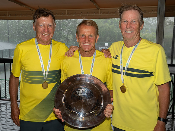 FM_M65-BRITANNIA_CUP_MEDAL_CEREMONY_ITFSUPERSENIORS2022_004