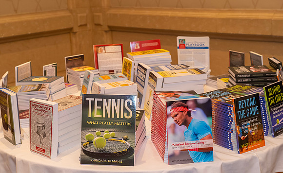 FM_USPTA_WORLD_CONFERENCE_SIGNAGE_MERCHANDISE_026