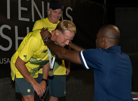 FM_FRED_PERRY_CUP_MEDAL_CEREMONY_ITFSENIORS2022_02