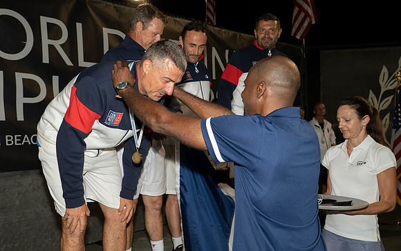 FM_FRED_PERRY_CUP_MEDAL_CEREMONY_ITFSENIORS2022_10